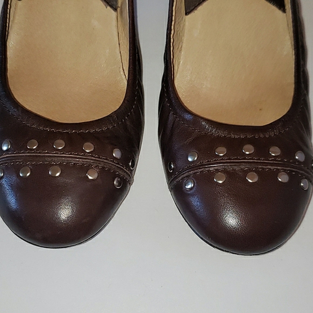 Michael Kors Vintage Astor Leather Studs Kitten Pumps Chocolate Brown 6 With Box - Picture 12 of 17